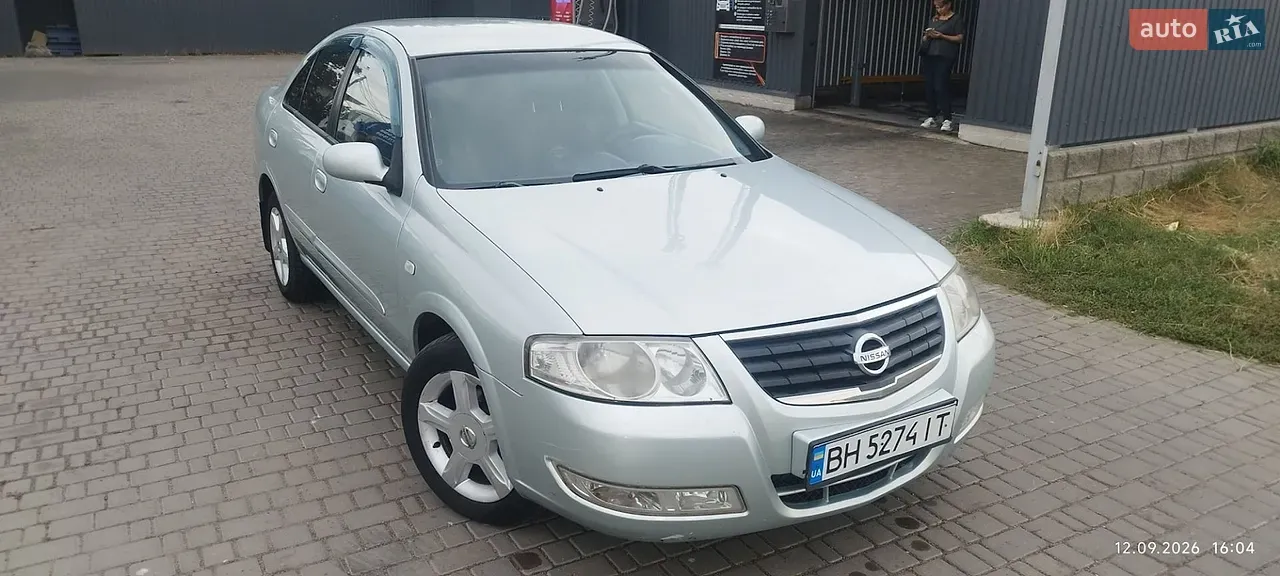 Nissan Almera