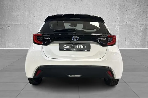 Toyota Yaris 2023 photo 4