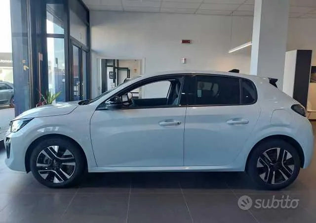 Peugeot 208 2025 photo 4