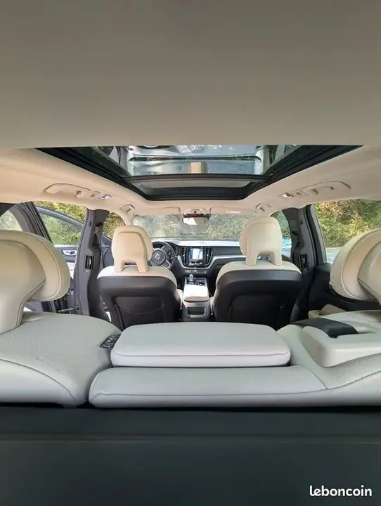 Volvo Xc60 2018 photo 5