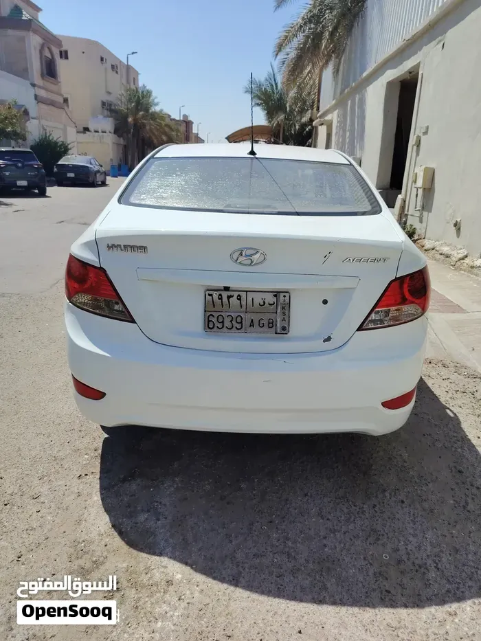 Hyundai Accent