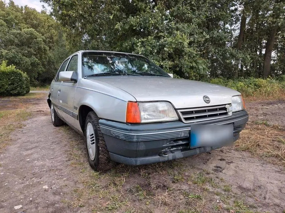 Opel Kadett E