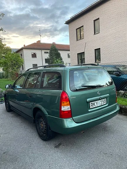 Opel Astra 2000 photo 3