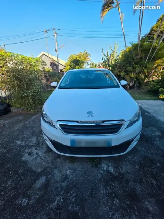 Peugeot 308 2014 photo 2