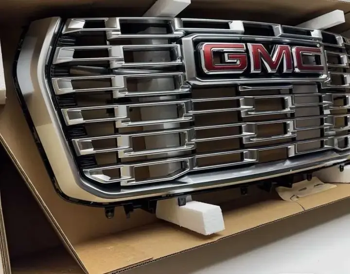 GMC Yukon 2025 photo 2