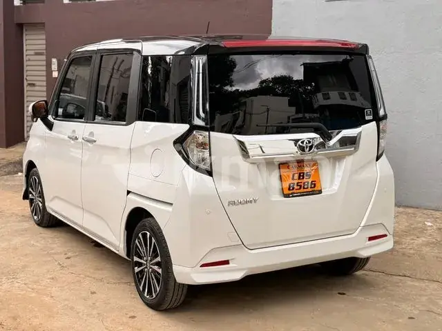 Toyota Roomy 2025 photo 3