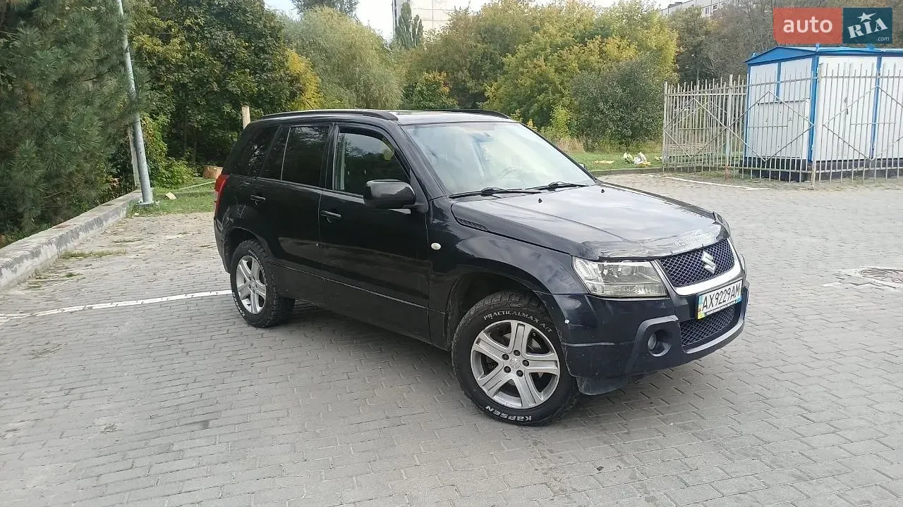 Suzuki Grand Vitara 2005 photo 2