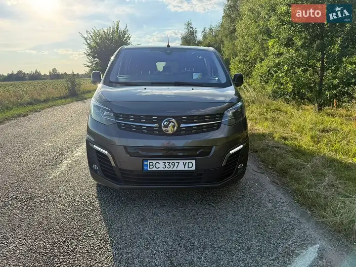 Vauxhall Vivaro 2021 photo 5