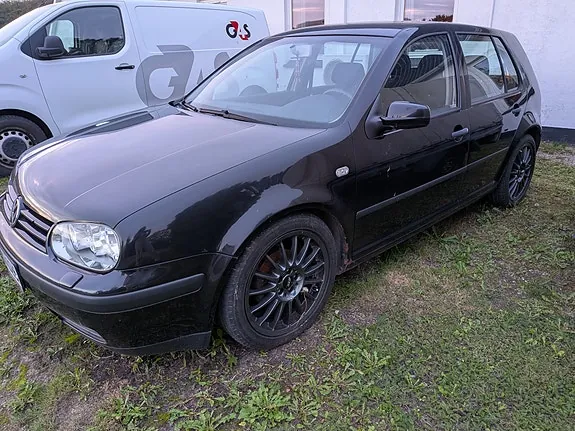 Volkswagen Golf 2002 photo 4