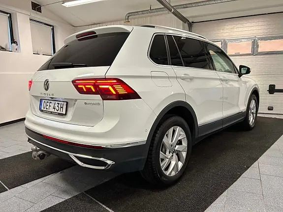 Volkswagen Tiguan 2023 photo 2