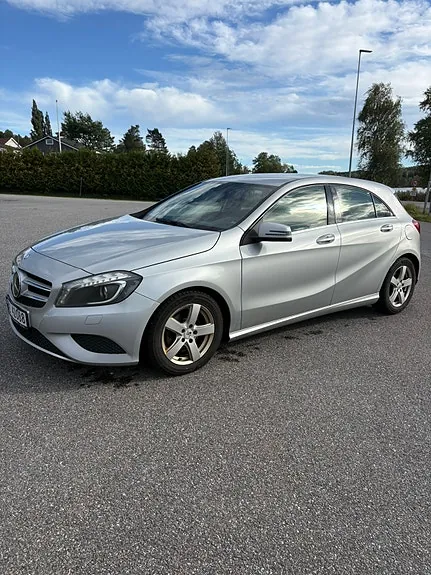 Mercedes-Benz A180 2014 photo 5