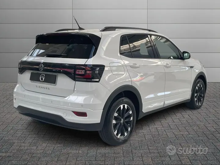 Volkswagen T-Cross 2021 photo 2