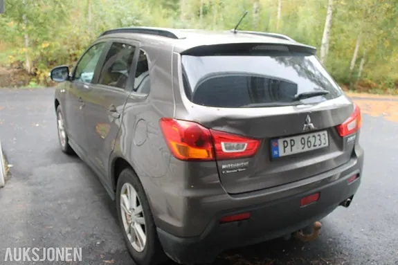 Mitsubishi Asx 2011 photo 4