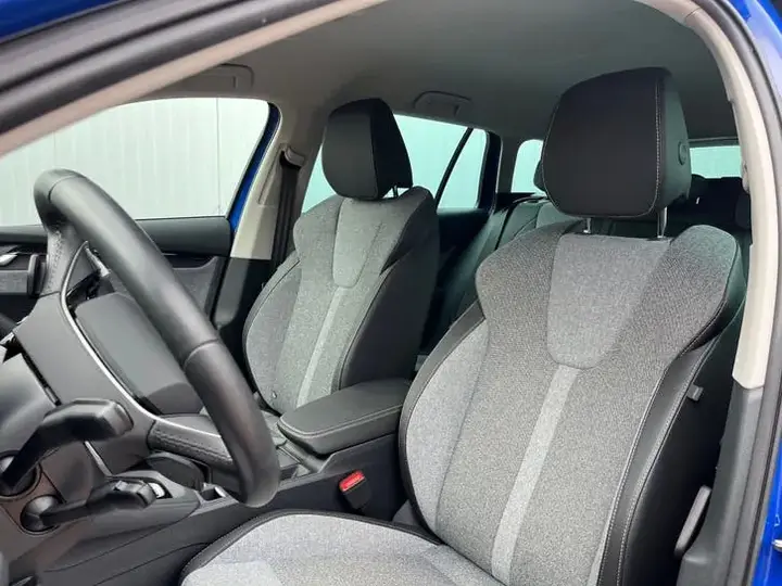 Skoda Octavia 2025 photo 3