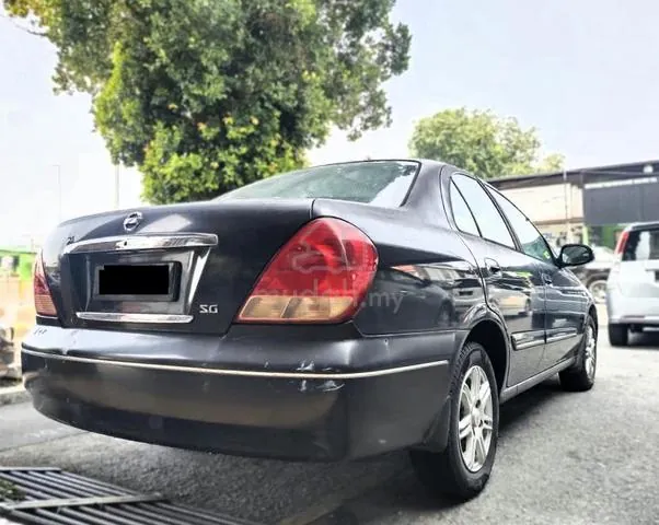 Nissan Sentra