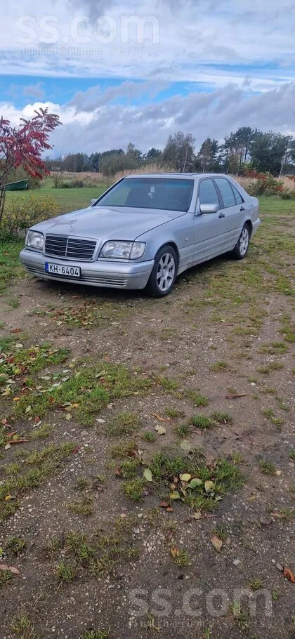 Mercedes-Benz S300
