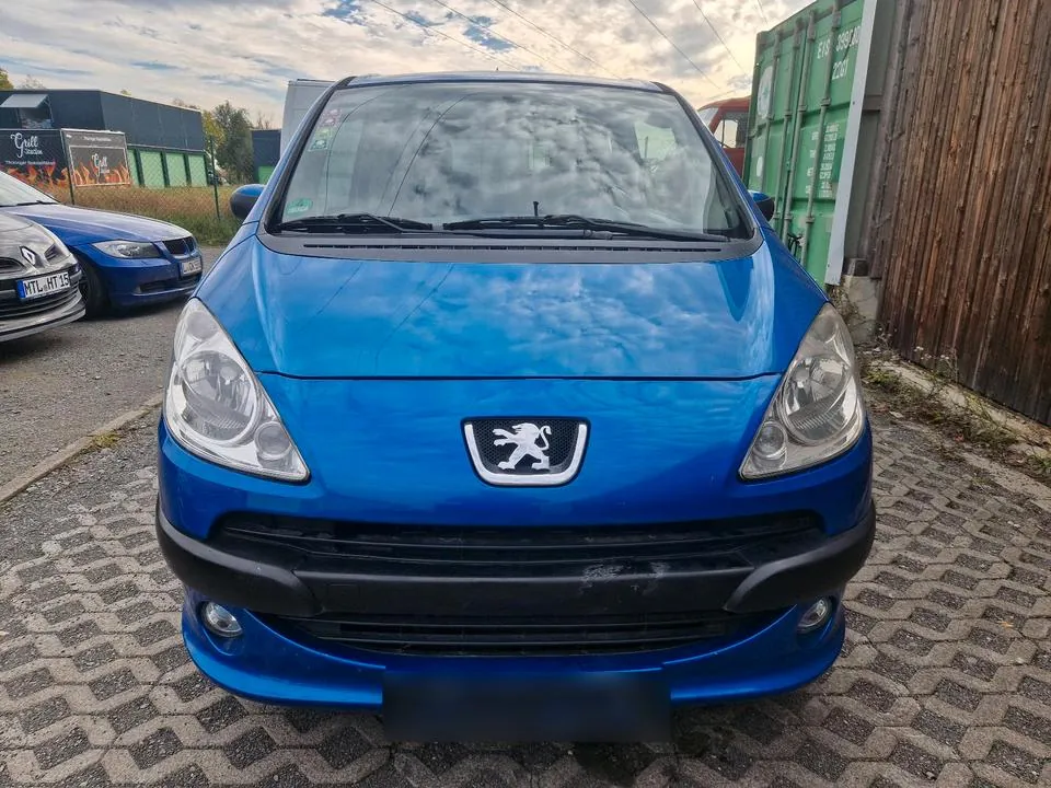 Peugeot 1007