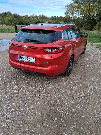 Renault Megane Iv 2017 photo 2