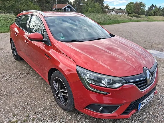Renault Megane Iv 2017 photo 4