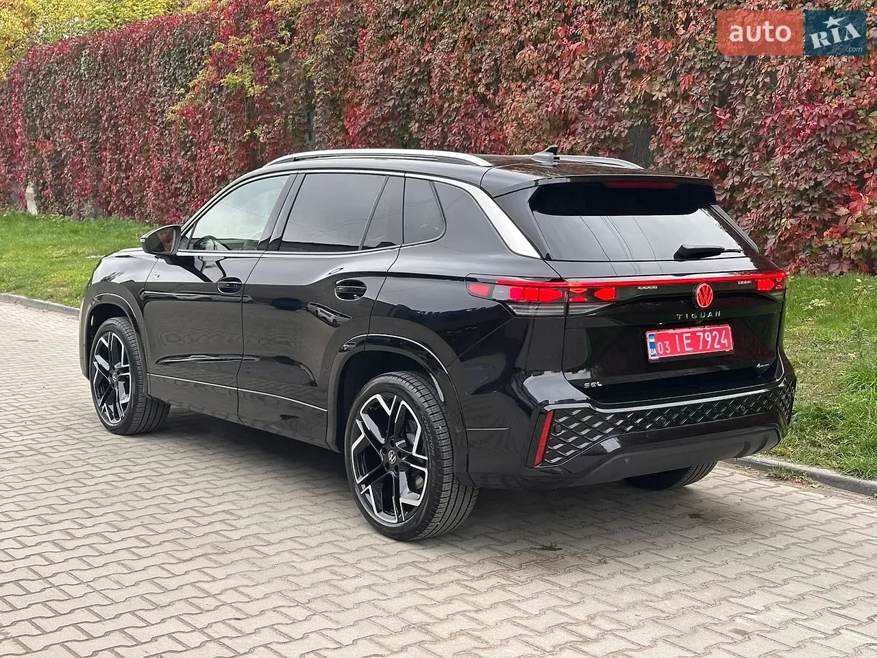 Volkswagen Tiguan 2025 photo 4