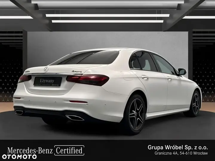 Mercedes-Benz E-Class 2022 photo 5
