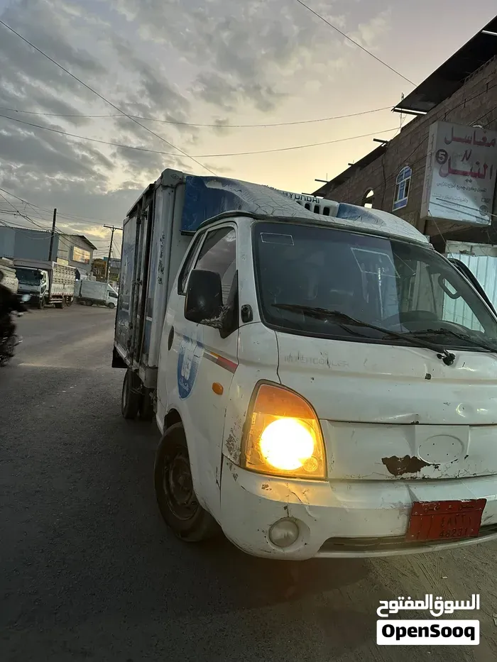 Hyundai H 100 2005 photo 2