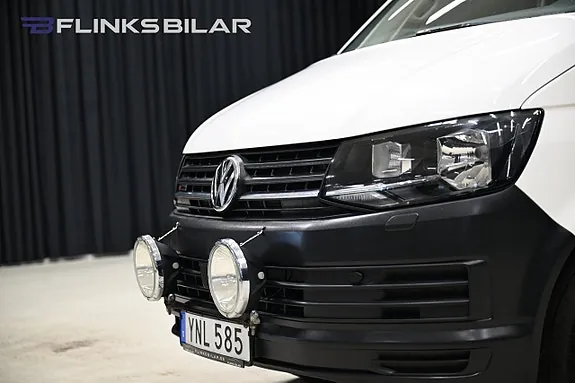 Volkswagen Transporter 2018 photo 5