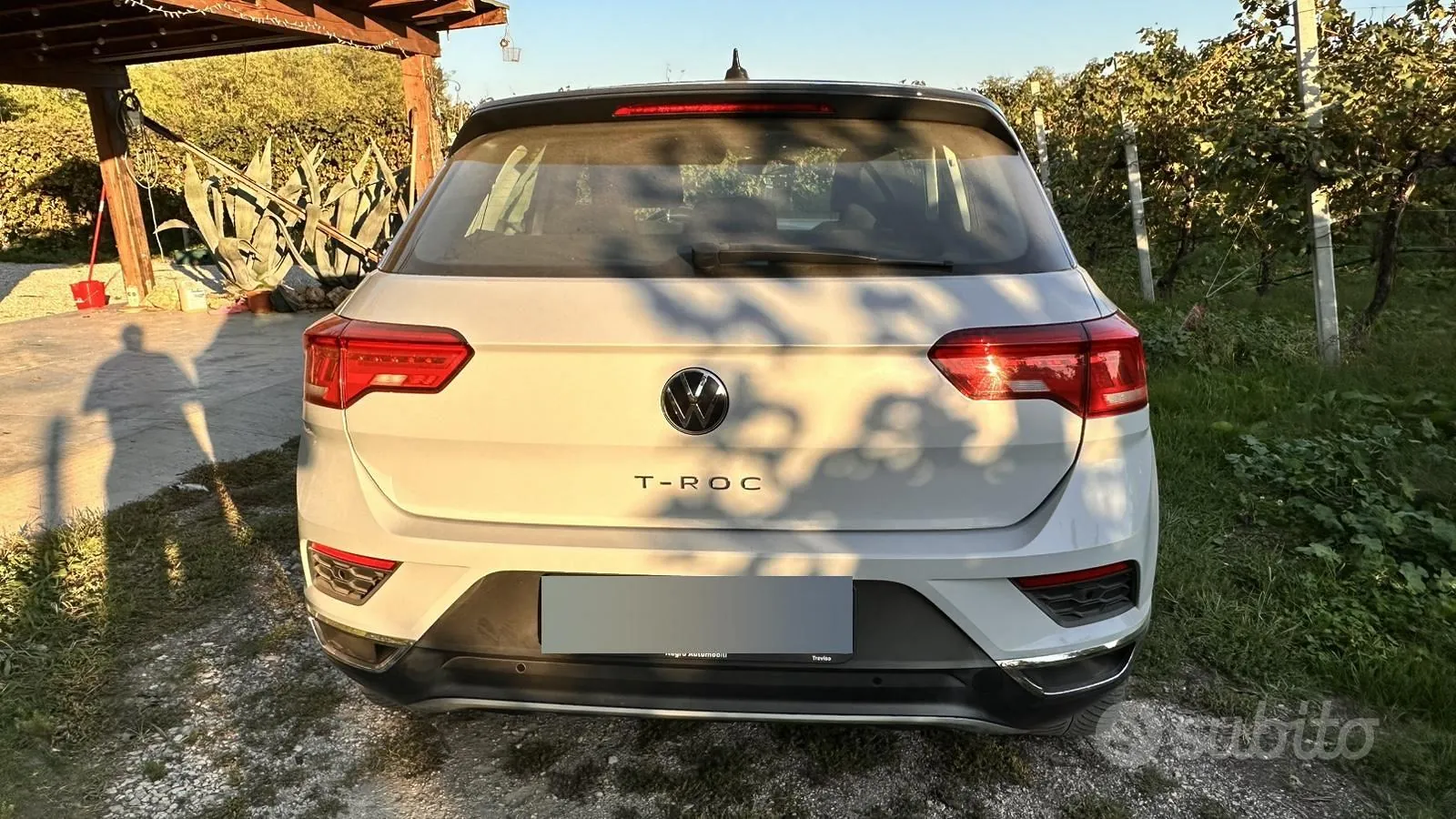 Volkswagen T-Roc 2021 photo 2