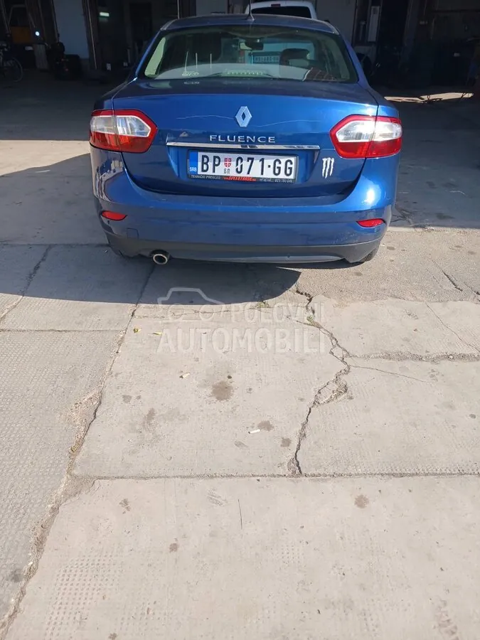 Renault Fluence 2011 photo 3