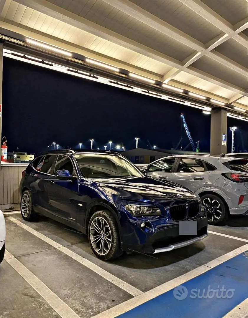 BMW X1 2010 photo 2