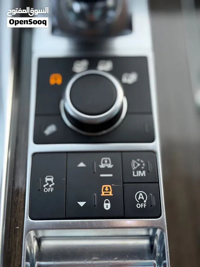 Land Rover Range Rover Sport 2017 photo 2