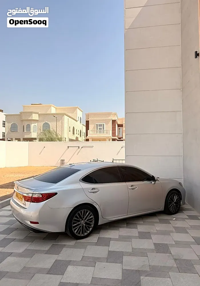 Lexus Es 350 2013 photo 2