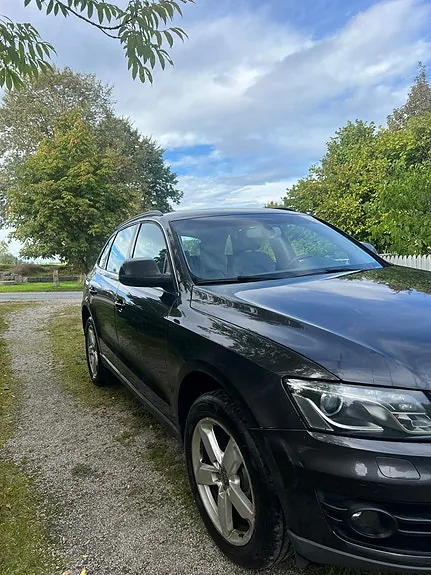 Audi Q5 2011 photo 2