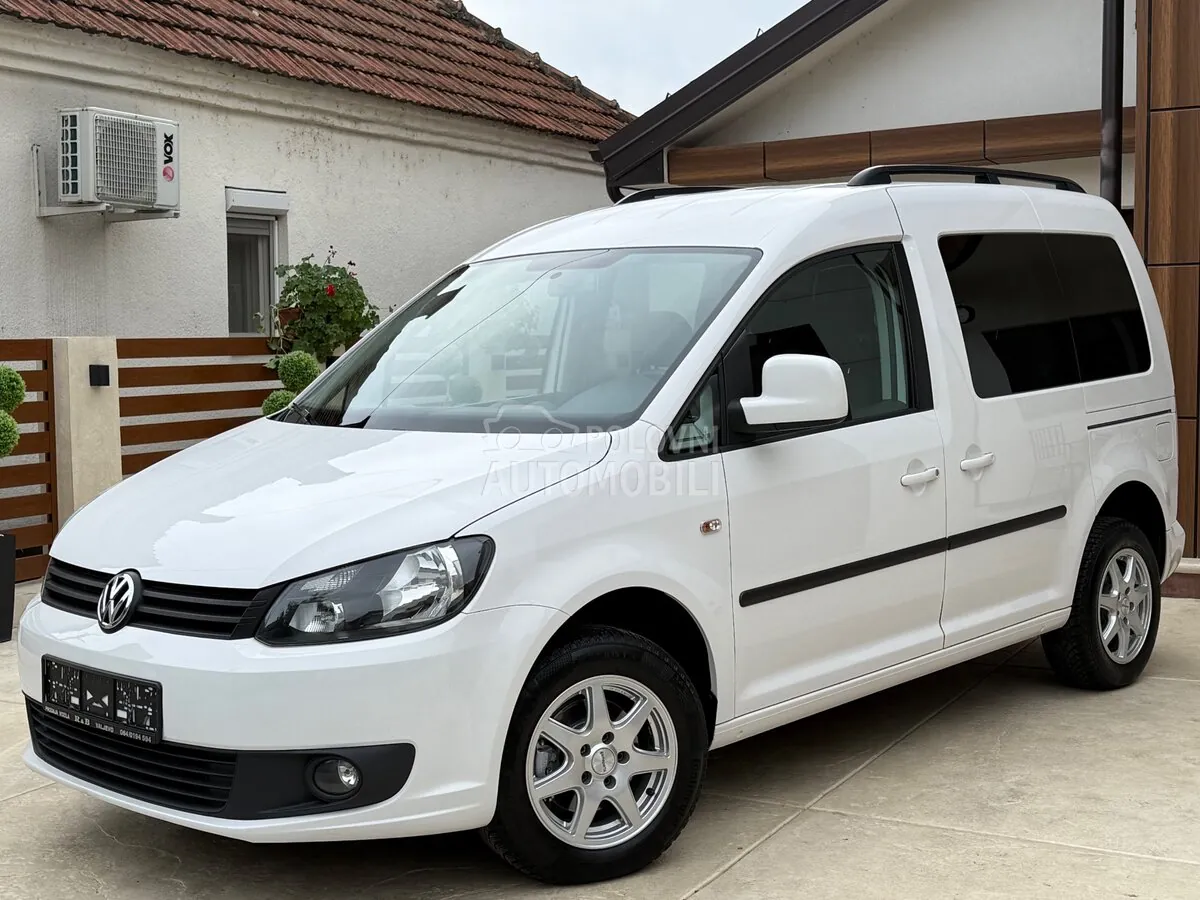 Volkswagen Caddy 2014 photo 2