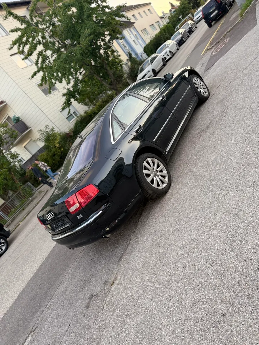 Audi A8 2005 photo 3