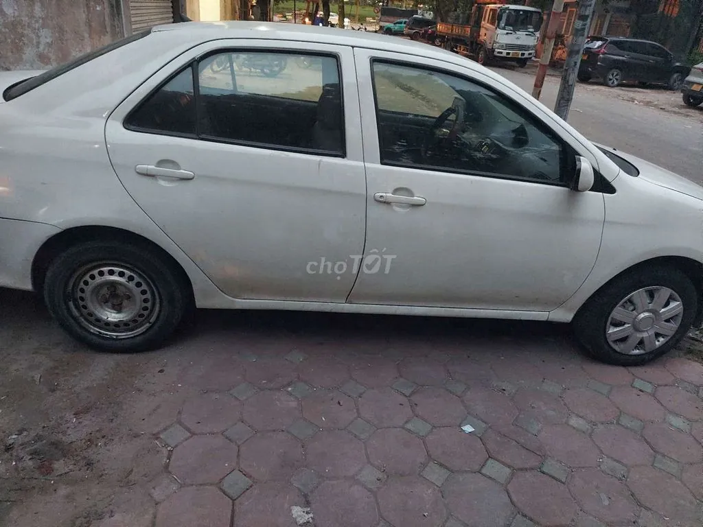 Toyota Vios 2005 photo 4