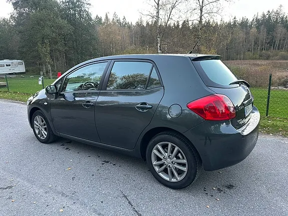 Toyota Auris 2008 photo 5