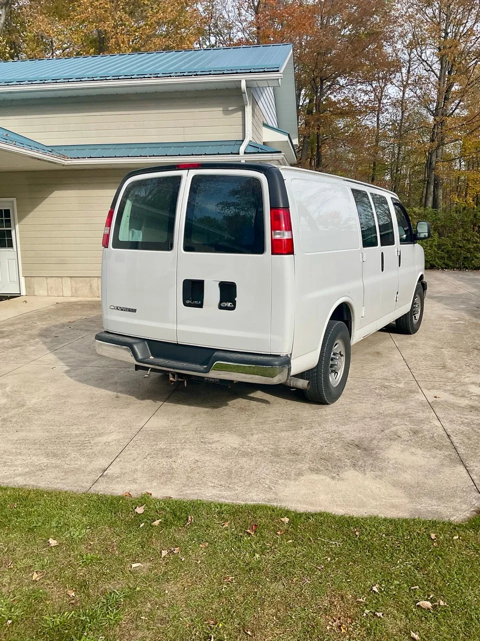 Chevrolet Express 2019 photo 3