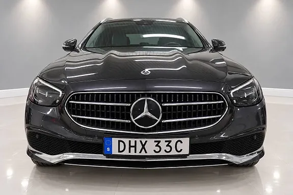 Mercedes-Benz E300 2021 photo 2