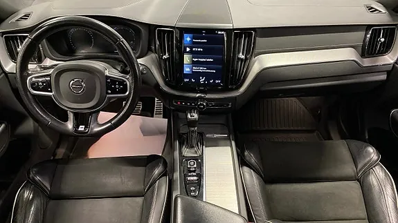 Volvo Xc60 2018 photo 4
