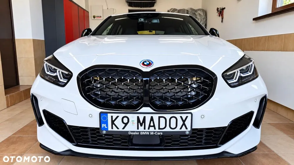 BMW 135I 2022 photo 3