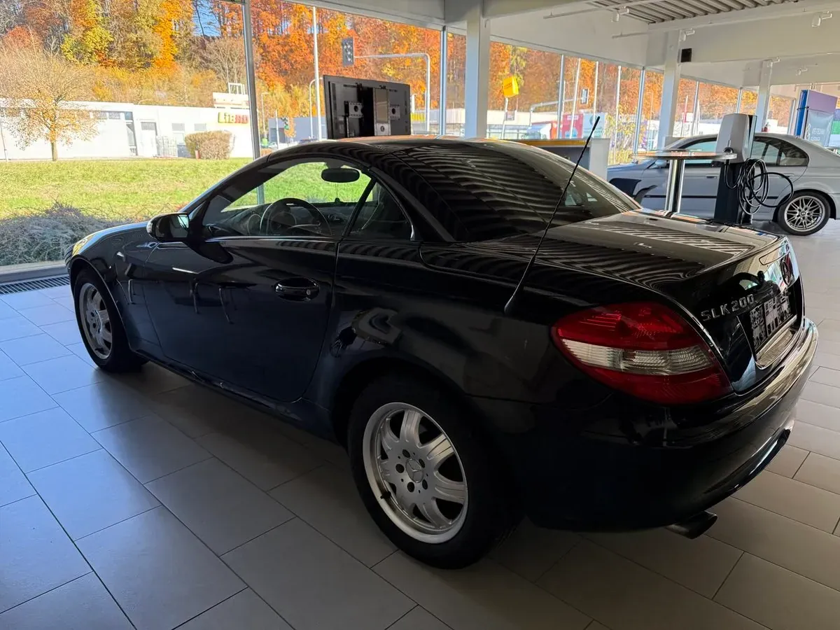 Mercedes-Benz Slk-Class