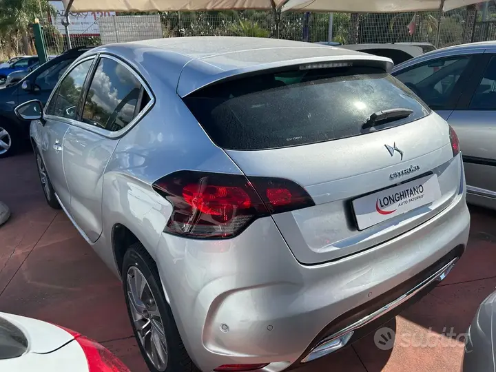 DS Automobiles Ds 4 2013 photo 3