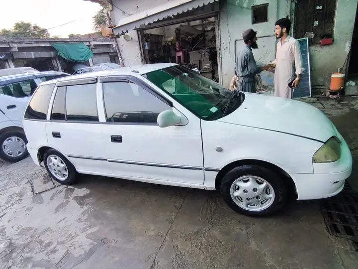 Suzuki Cultus
