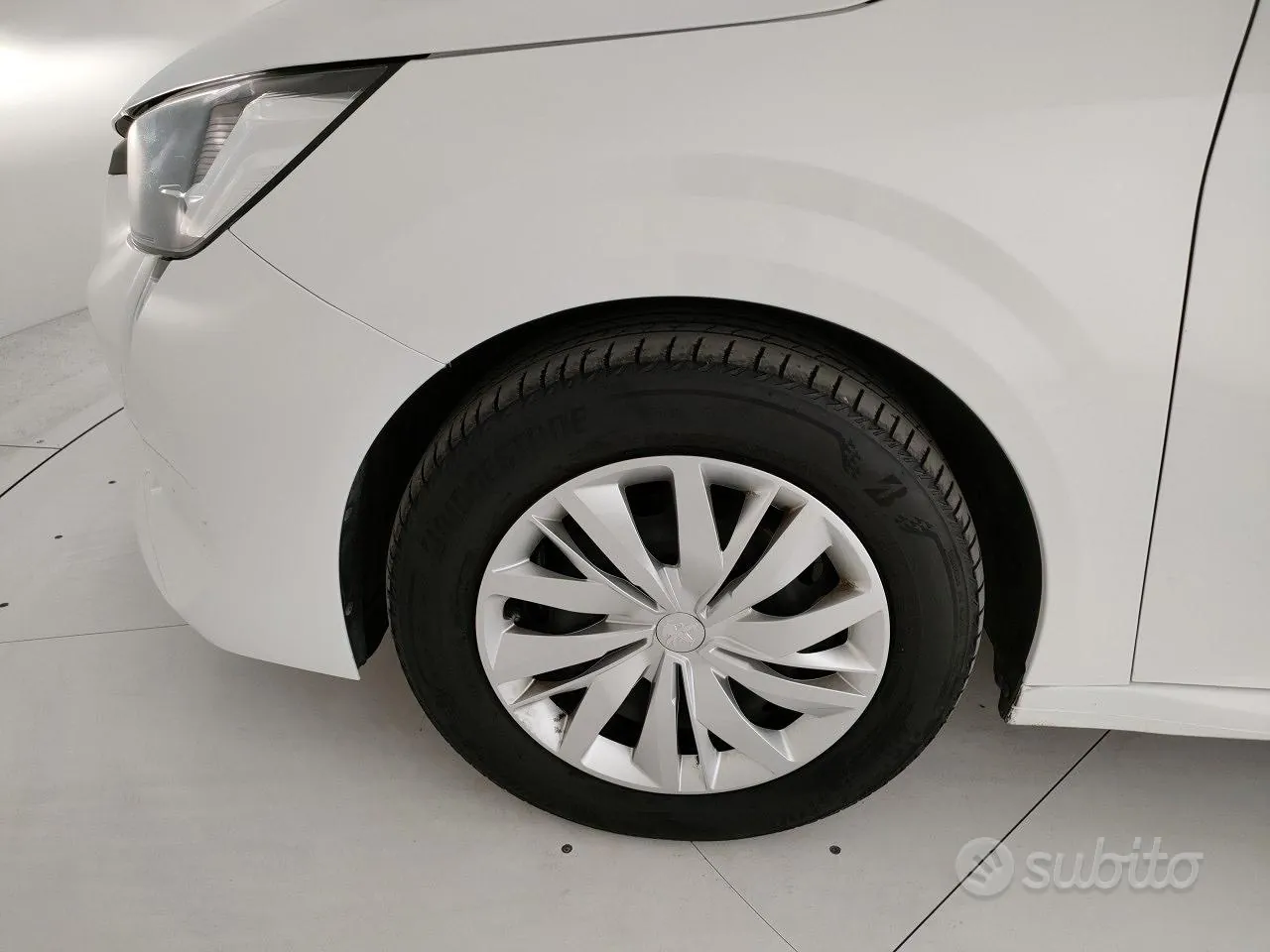 Peugeot 208 2022 photo 5