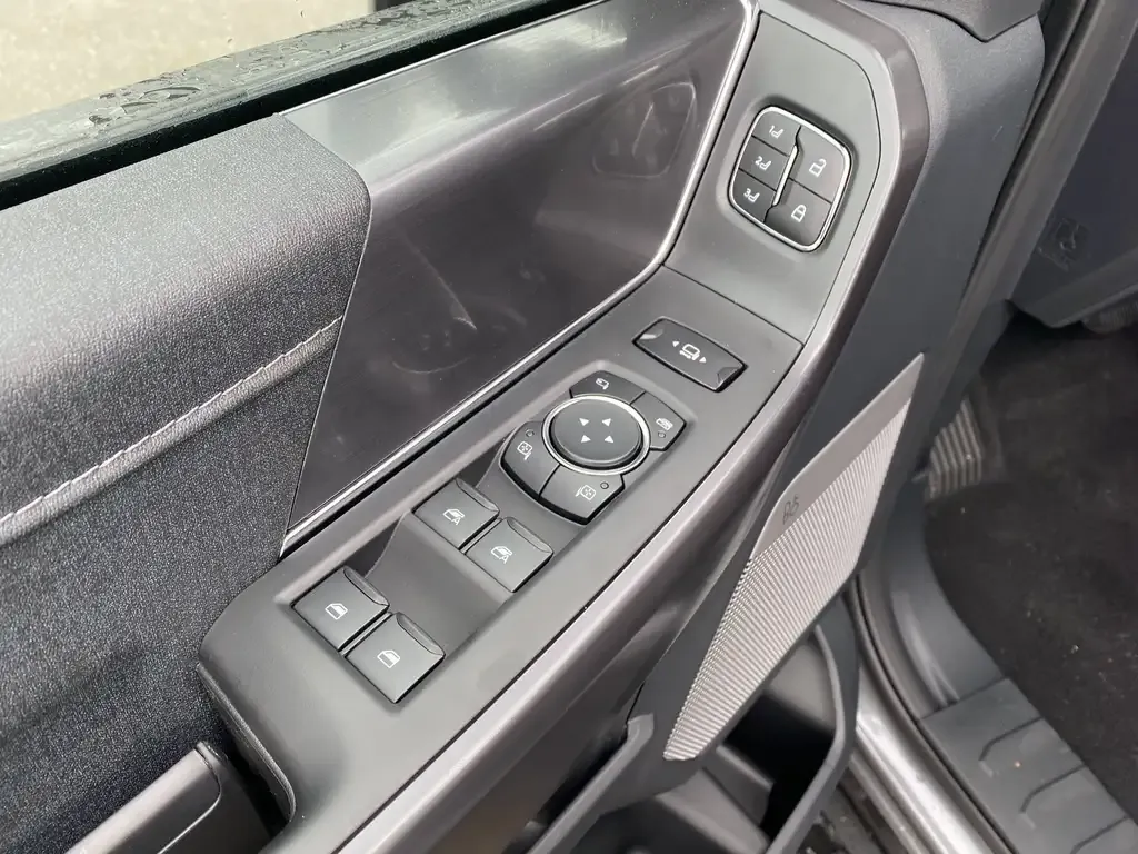 Ford F-150 2026 photo 5