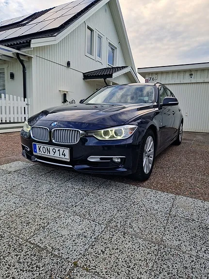 BMW 328I