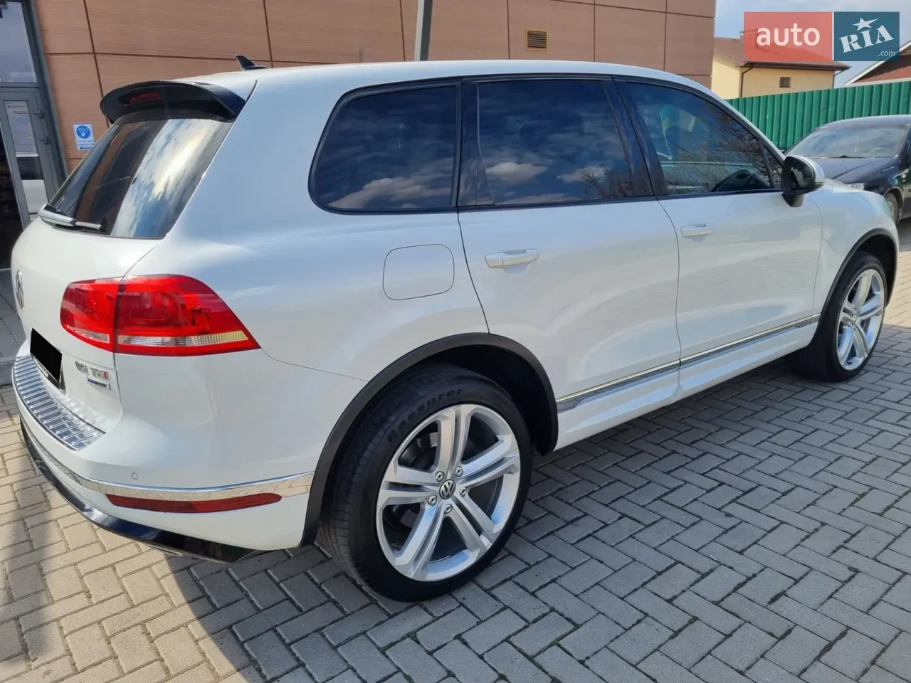 Volkswagen Touareg 2015 photo 3