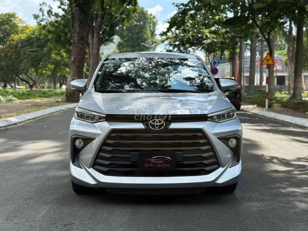 Toyota Avanza Premio
