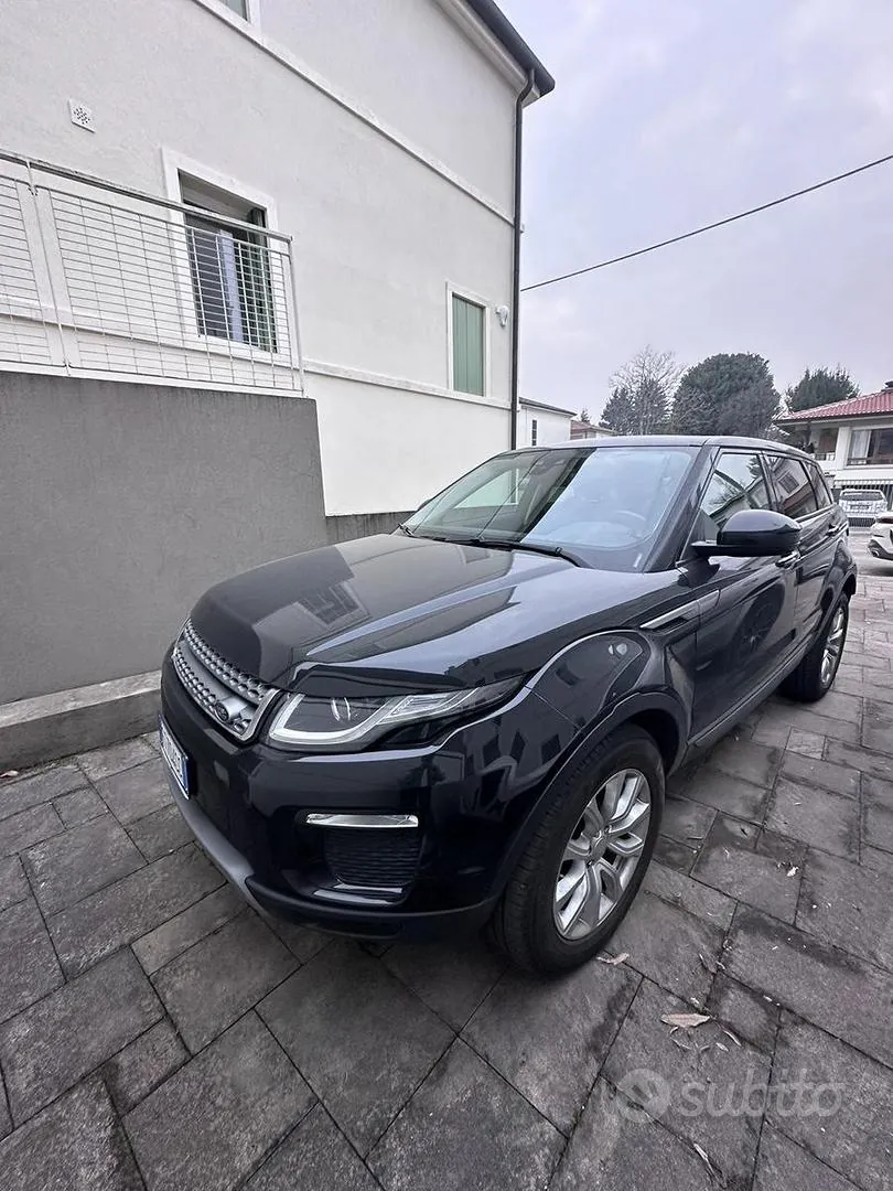 Land Rover Range Rover Evoque 2018 photo 4